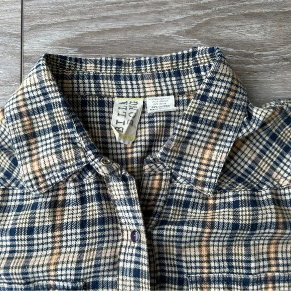Billabong  Western Style Flannel Shirt - Picture 5 of 16